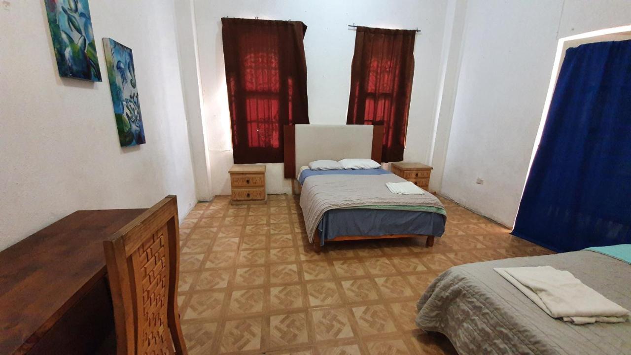 Taiyari Hostal Monterrey Luaran gambar