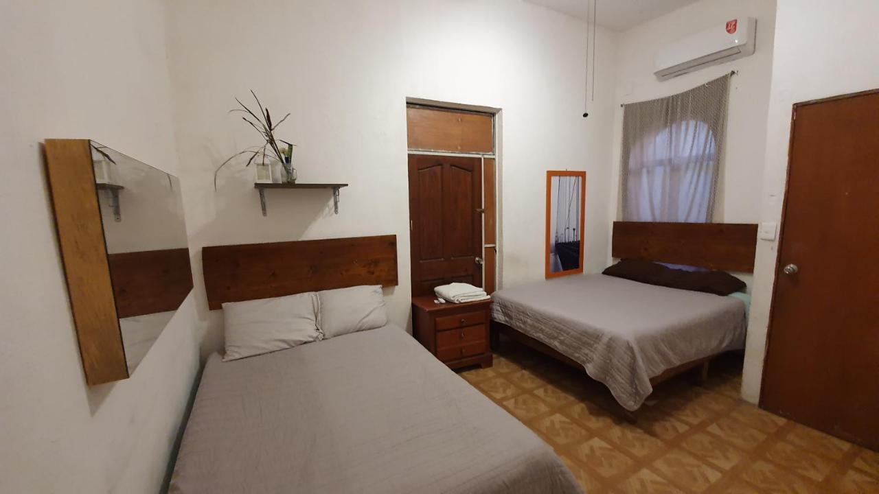 Taiyari Hostal Monterrey Luaran gambar